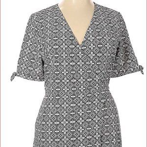 Banana Republic Wrap Dress with Tie Sleeve Size 14 NWT